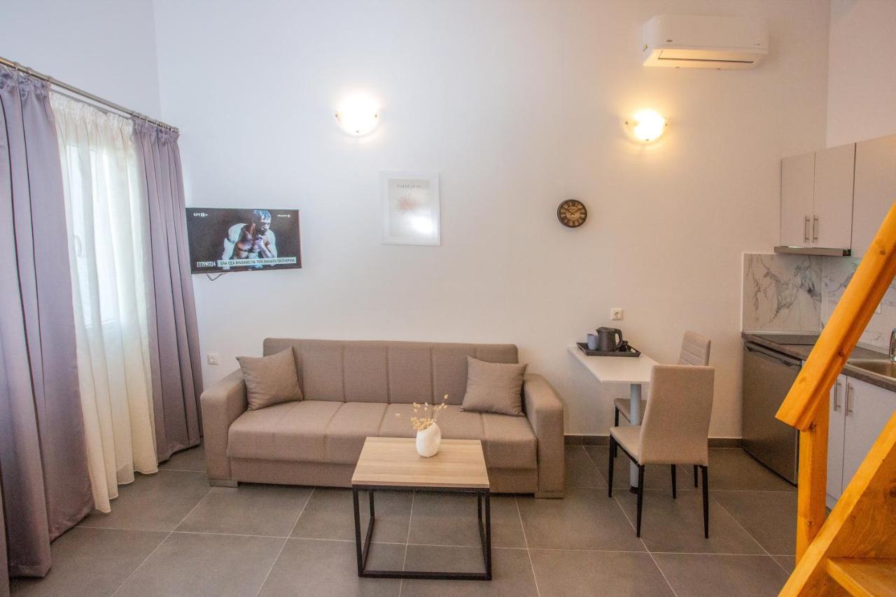 Privileged Villa Néa Péramos Extérieur photo